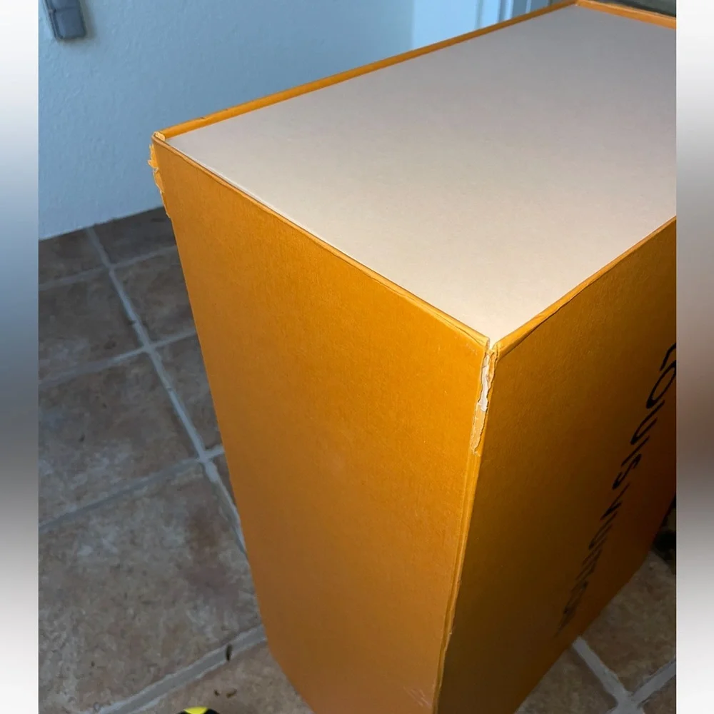 XL Louis Vuitton box - Picture 6 of 8